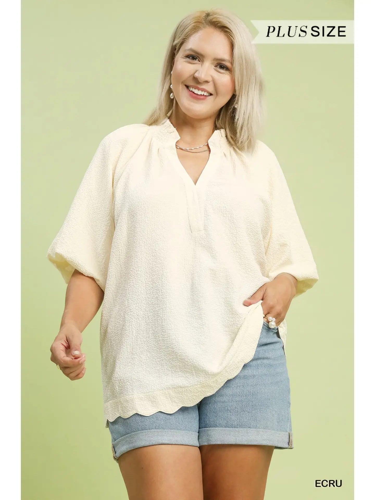 Plus Size Scalloped Hem Textured Blouse