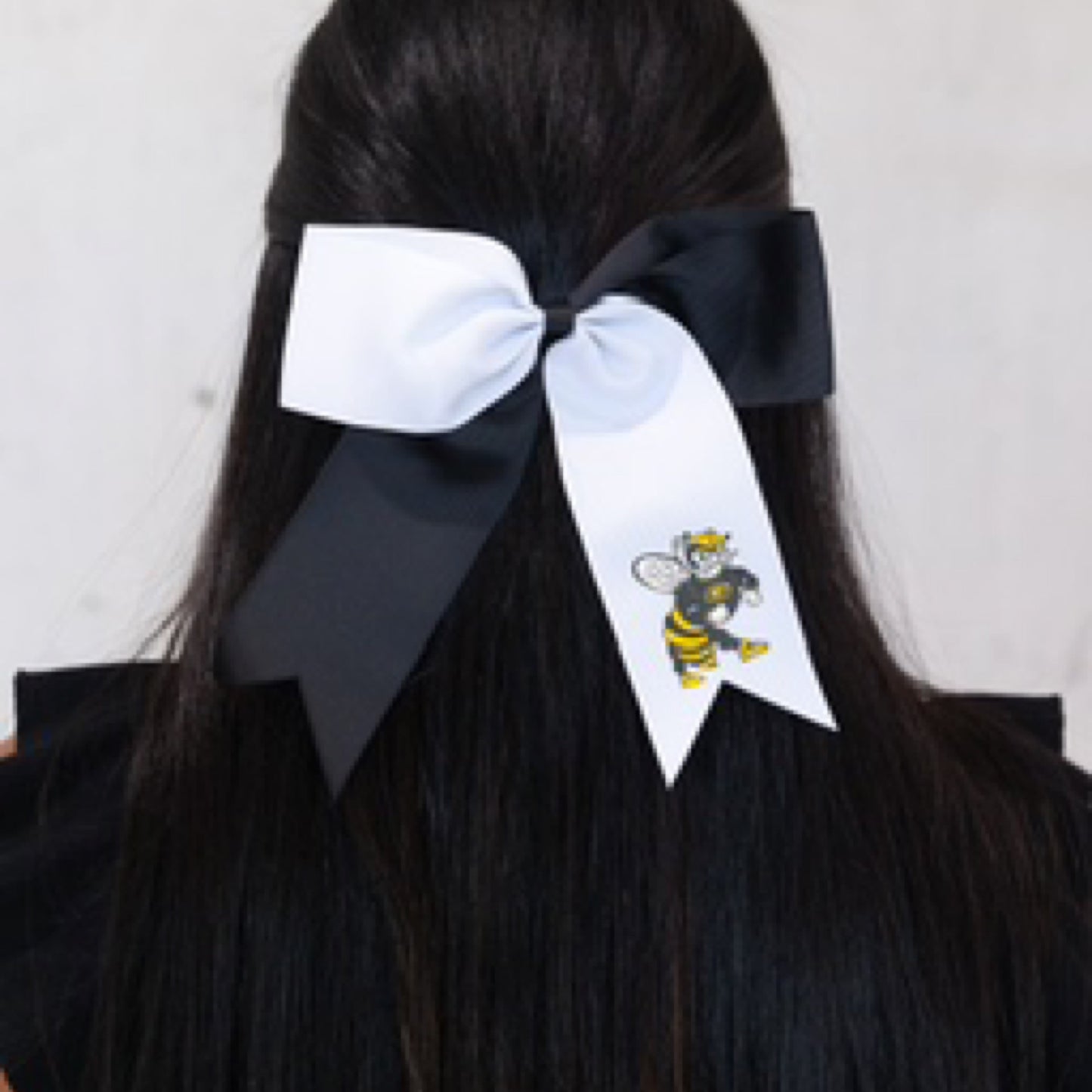 Hornet hair bow