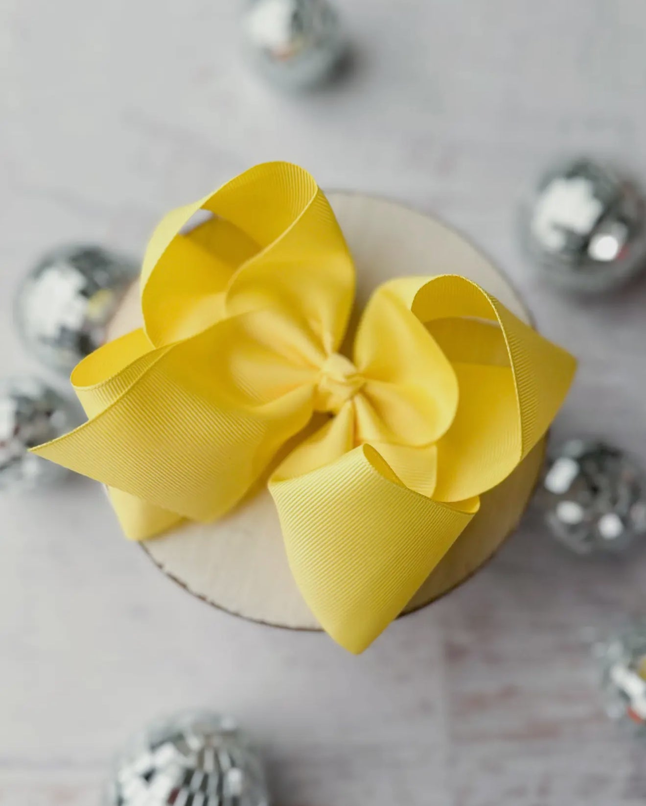 Yellow hair bow