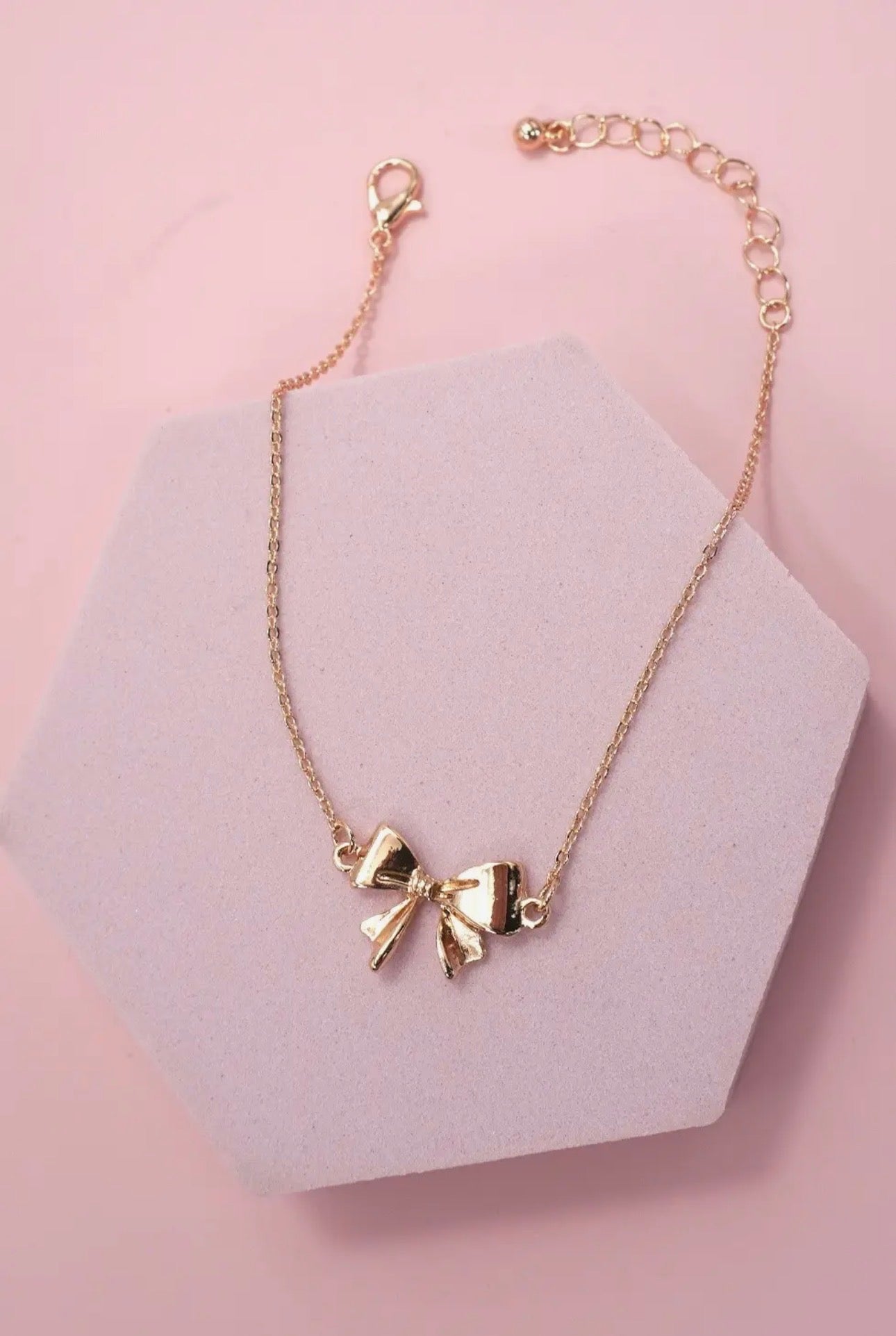 Gold Large Bow Necklace