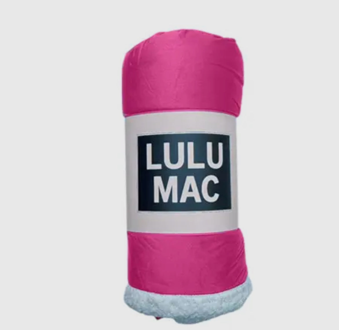 LULU MAC Cozy Blanket