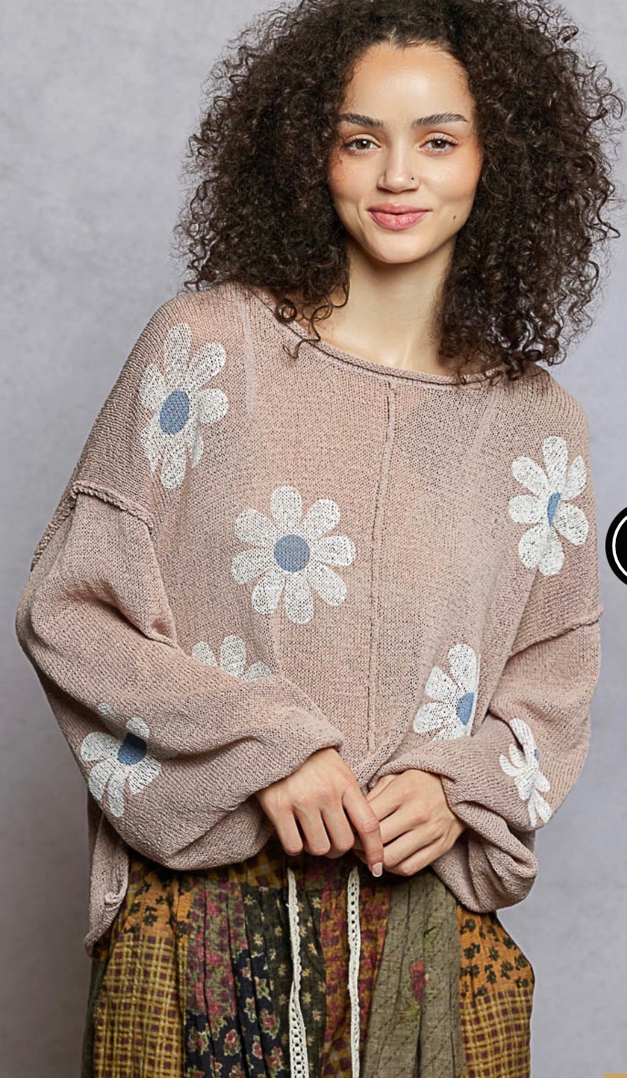 Round Neck Puff Sleeve Flower Top