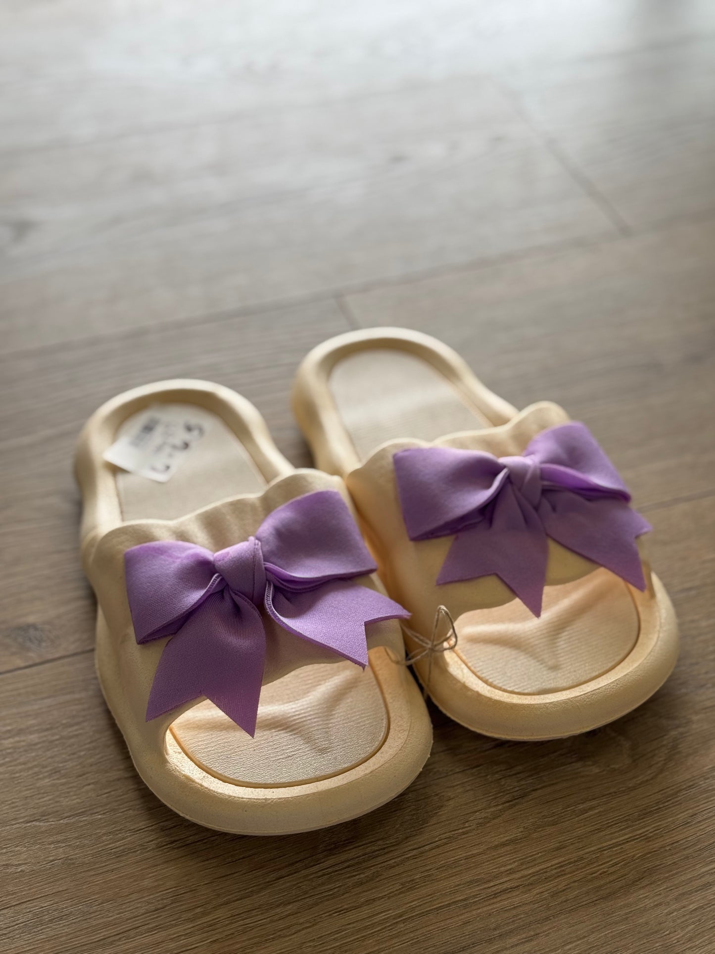 Purple bow slides