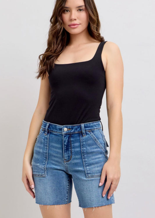 Judy blue mid rise shorts with back flap pockets