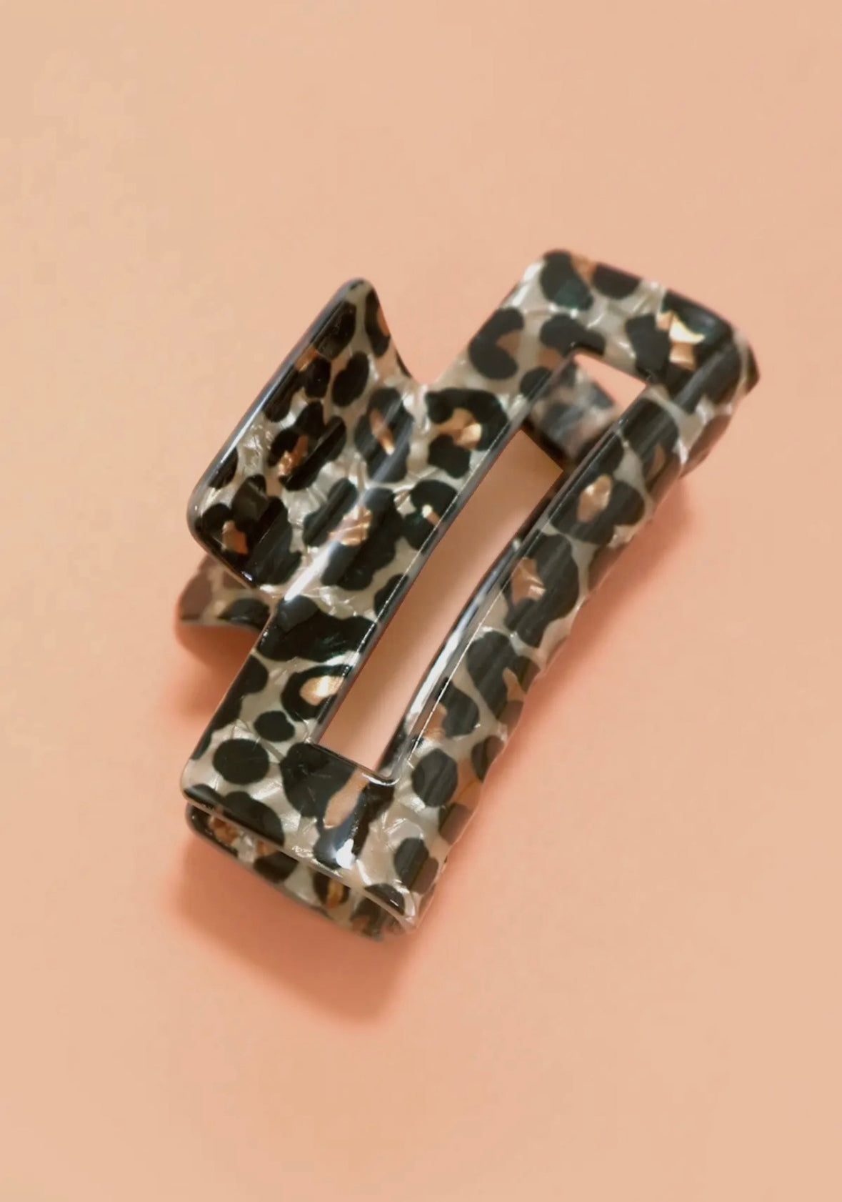 Dark Brown Leopard Clip