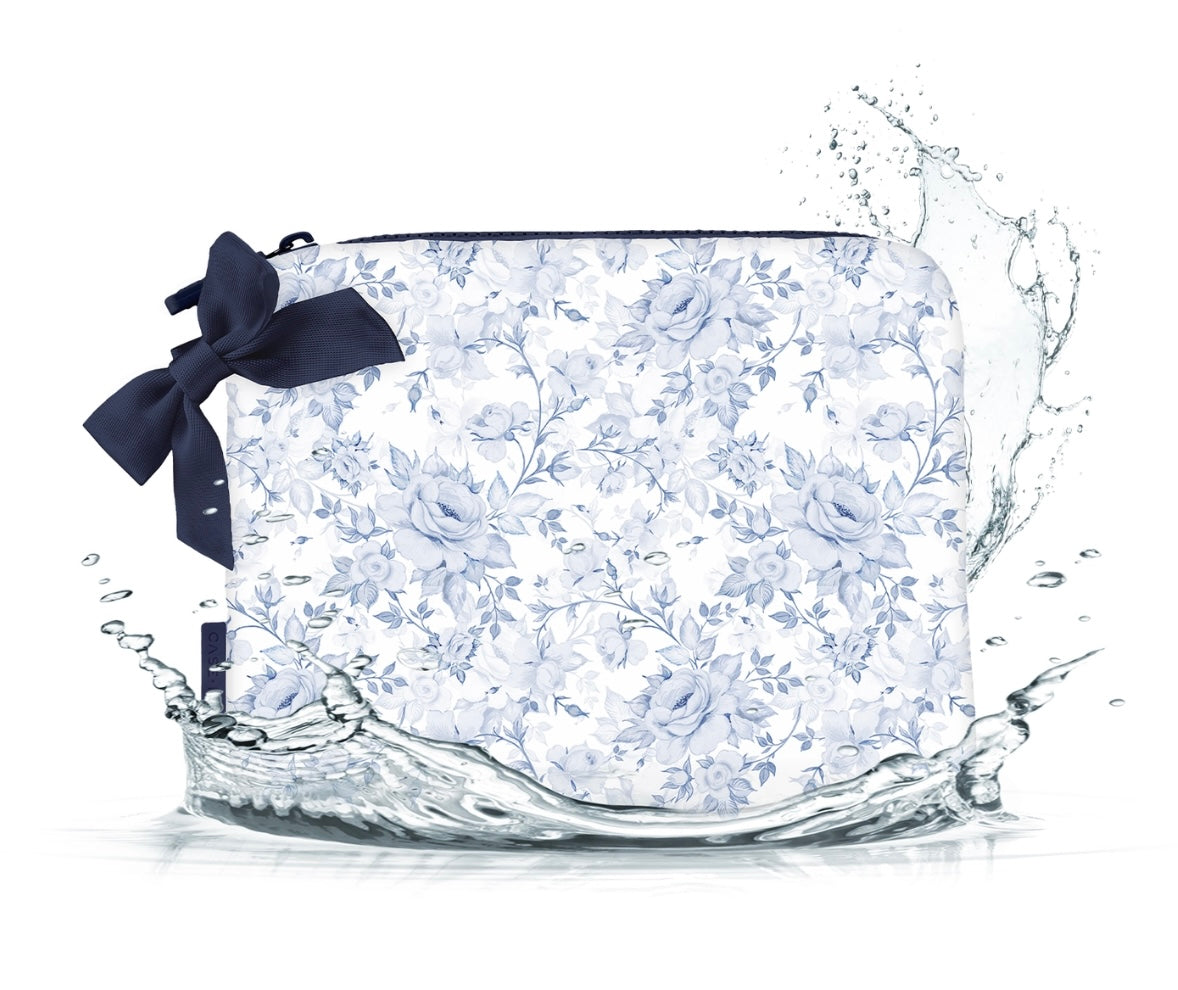 Case Mate Something Navy Bow Crinkle Makeup Bag