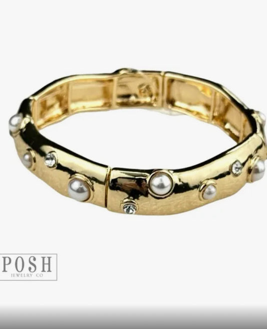 Gold bangle stretch bracelet w/pearl accents