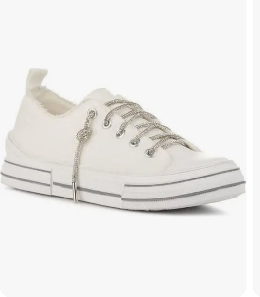 Very G White Sparkle Sneaker $52.95
1-6, 1-7, 1-7.5, 2-8, 2-8.5, 2-9, 1-9.5, 1-11