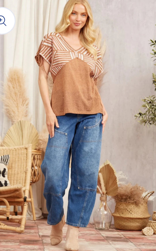 Andrée Babydoll Knit Top With Embroidery Design