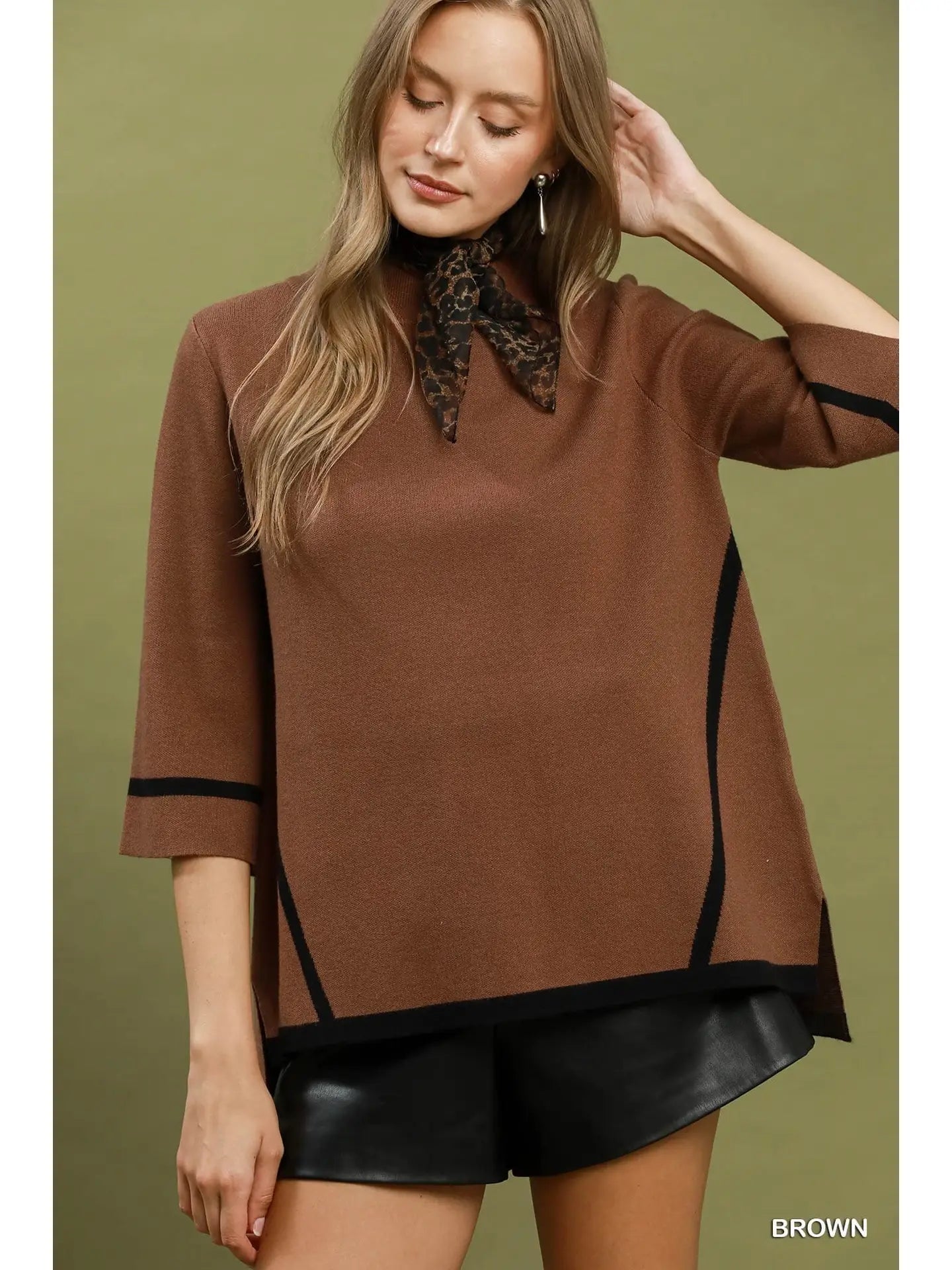 Mock Neck Contrast Trim Short Sleeve Knit Sweater