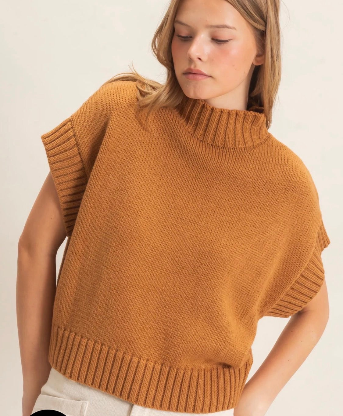 Ribbed Mock Neck Sweater Vest