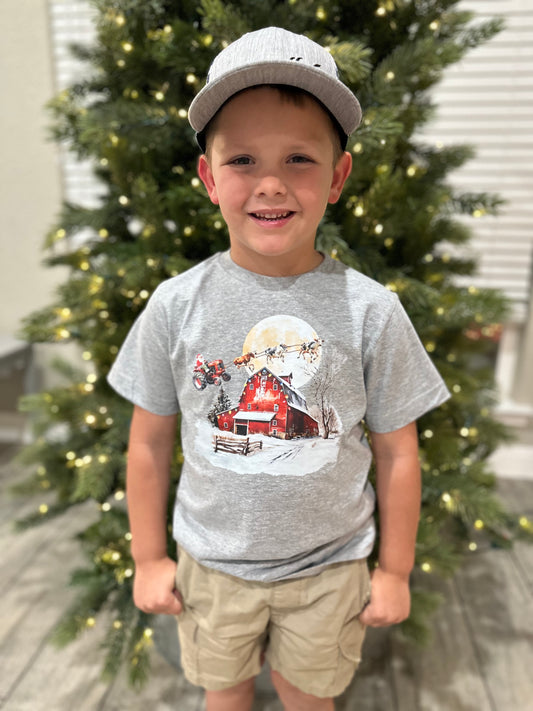Barn Santa kids tee