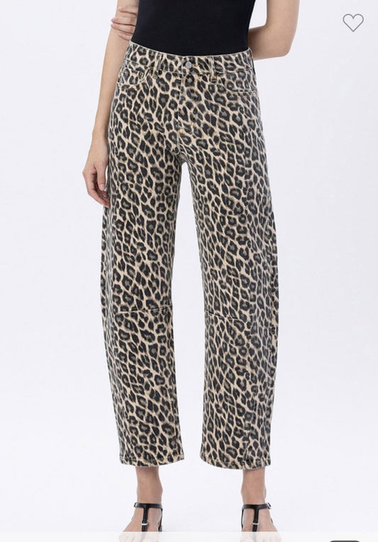 Vervet high rise leopard barrel Jean